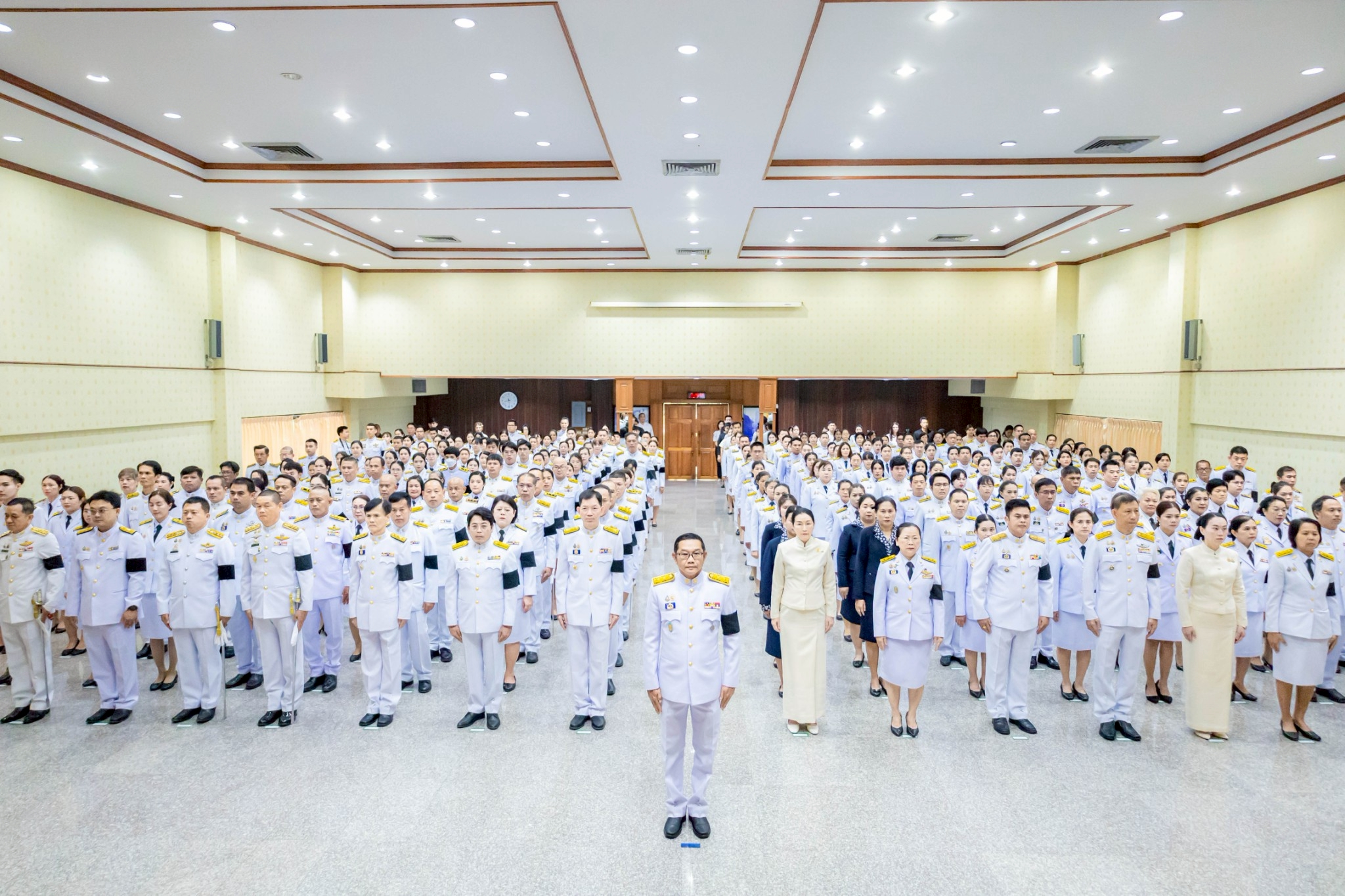 title - ปฏิรูปที่ดินจังหวัดเพชรบุรี พร้อมด้วย เจ้าหน้าที่ ส.ป.ก.เพชรบุรี ร่วมพิธีเนื่องในวันคล้ายวันประสูติสมเด็จพระเจ้าน้องนางเธอ เจ้าฟ้าจุฬาภรณวลัยลักษณ์ อัครราชกุมารี กรมพระศรีสวางควัฒน วรขัตติยราชนารี